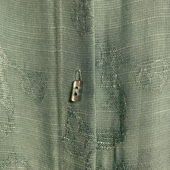 J.H. Collectibles Long Sleeve Green Blouse M NWT - Picture 6 of 9